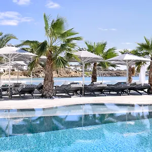 Petinos Hotel